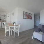 Lägenhet Pueblo Blanco Sea View By Namaste Elite
