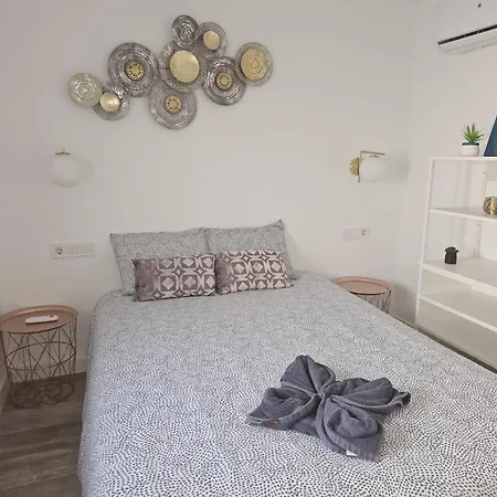 Pueblo Blanco Sea View By Namaste Elite *